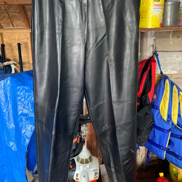 DANIER Lamb Leather Danier pants - Picture 2 of 4